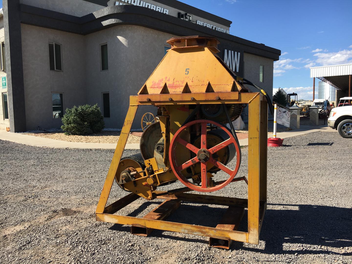 ./imagenes/INVOICE/2019/17242/DISPERSOR DE FERTILIZANTE (1).JPG